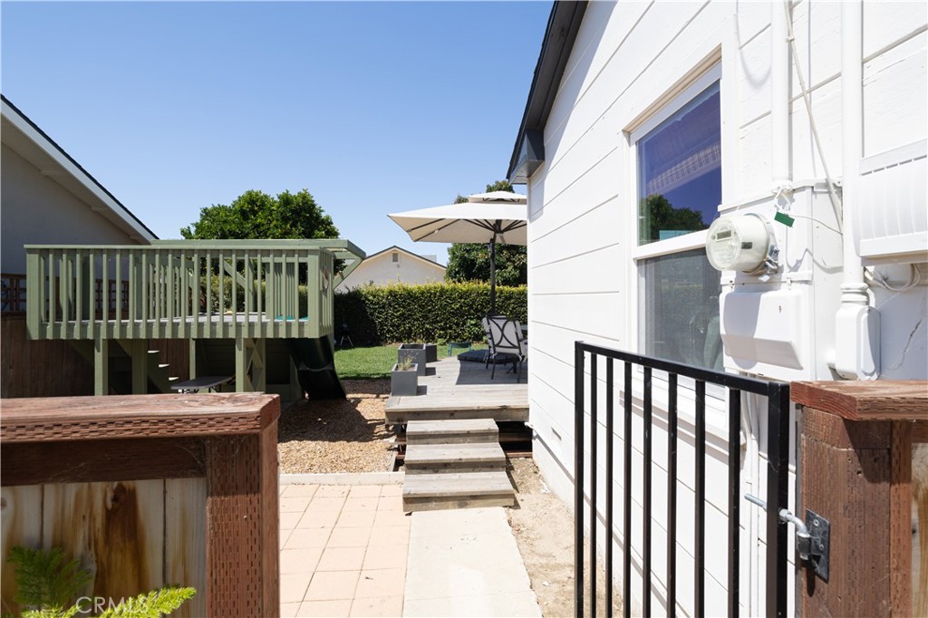 216 Garden Street Property Photo 11
