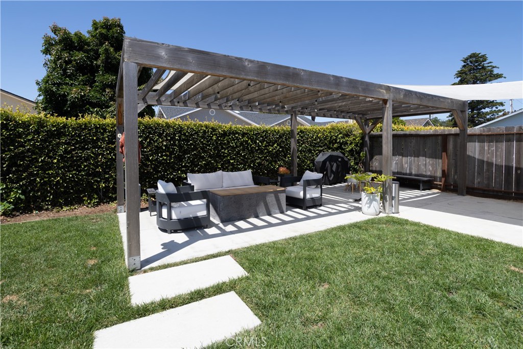 216 Garden Street Property Photo 36