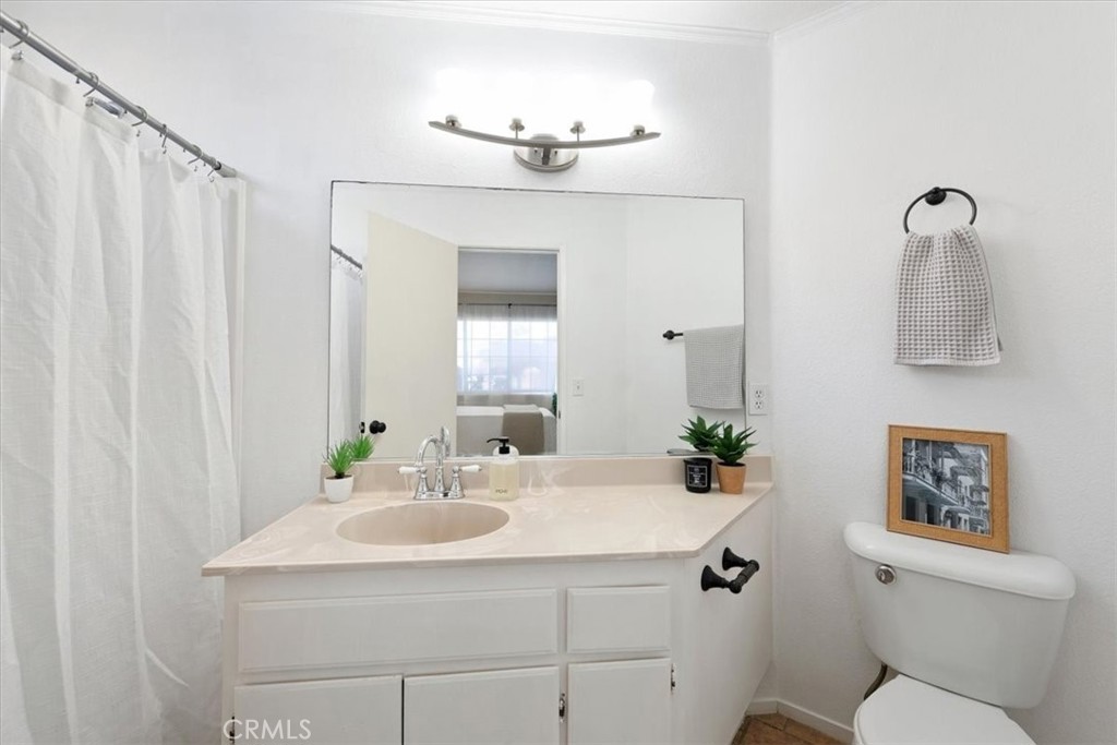 2240 Hanover Way Property Photo 19