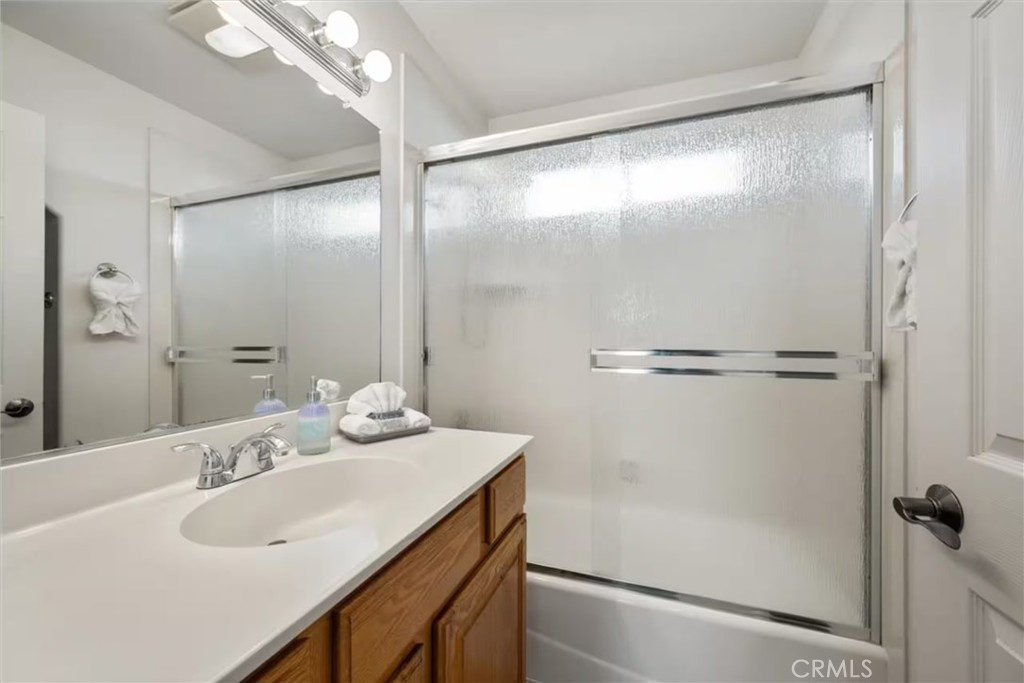 33 23rd Street Property Photo 28