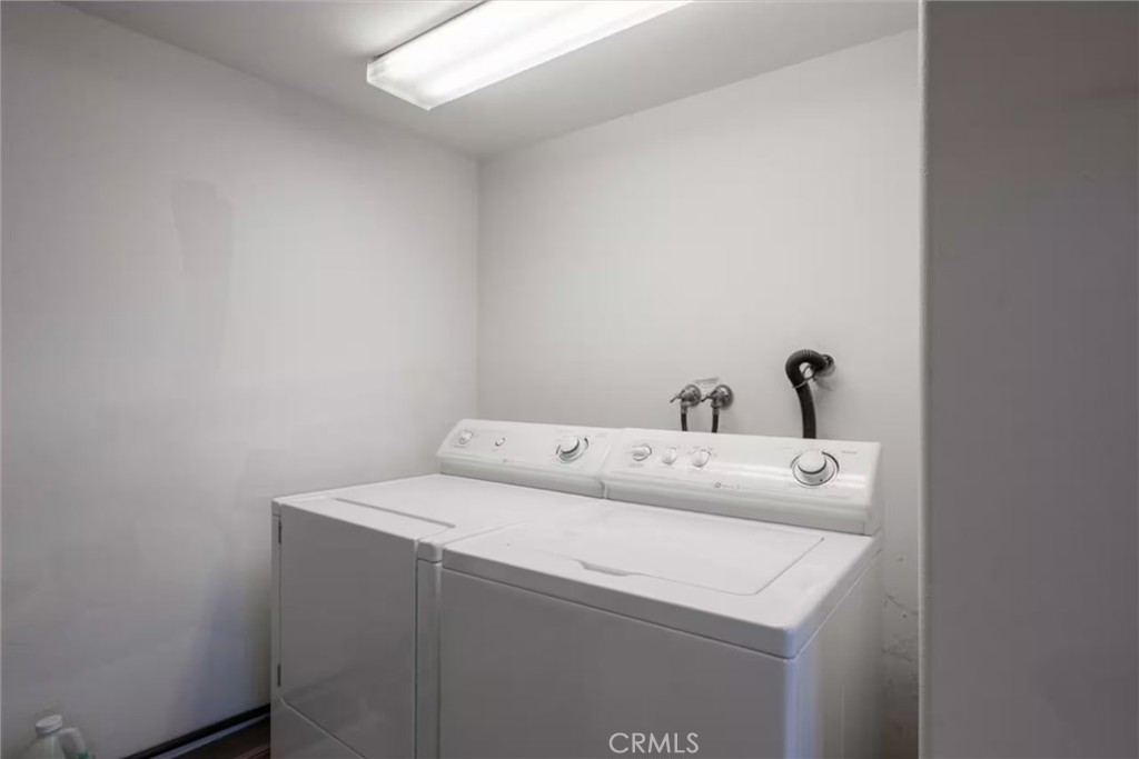 33 23rd Street Property Photo 38