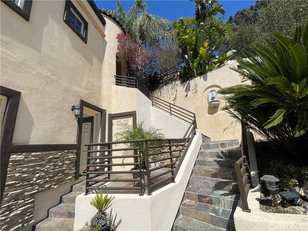 2176 Santa Ynez Ave. Property Photo 5