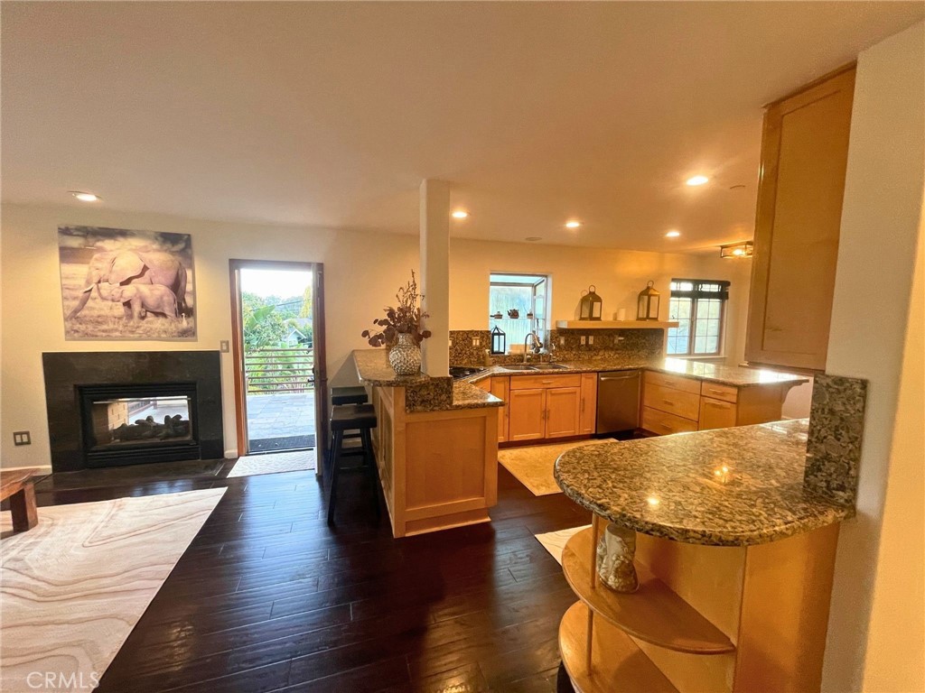 2176 Santa Ynez Ave. Property Photo 15