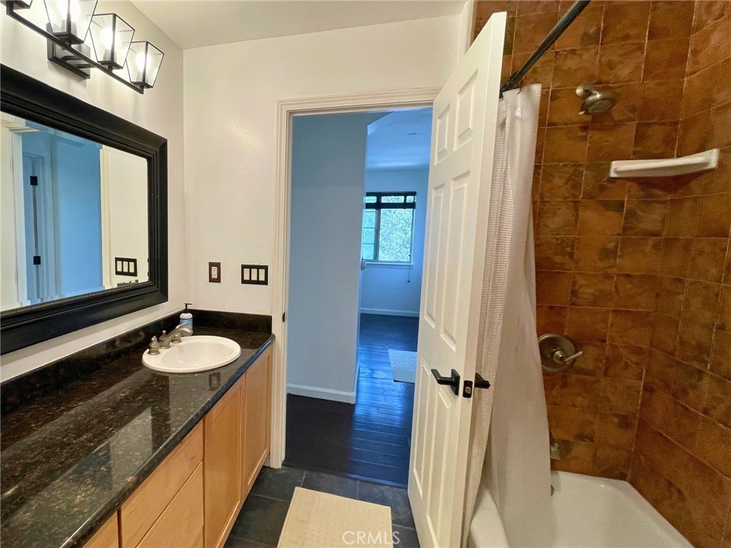 2176 Santa Ynez Ave. Property Photo 25