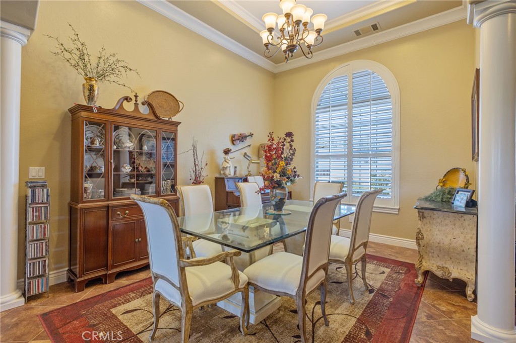 2579 Meadow View Property Photo 8