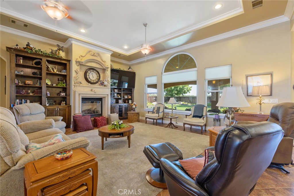 2579 Meadow View Property Photo 13