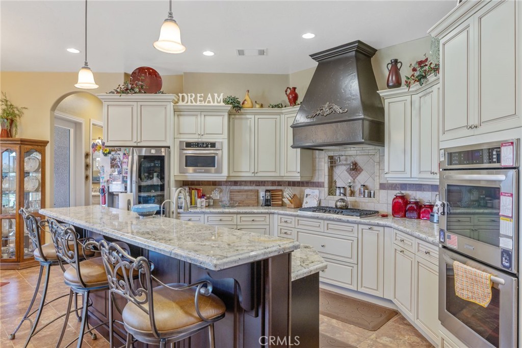 2579 Meadow View Property Photo 17