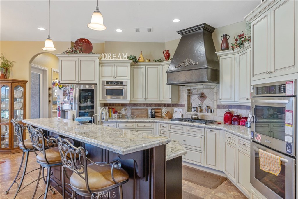 2579 Meadow View Property Photo 17