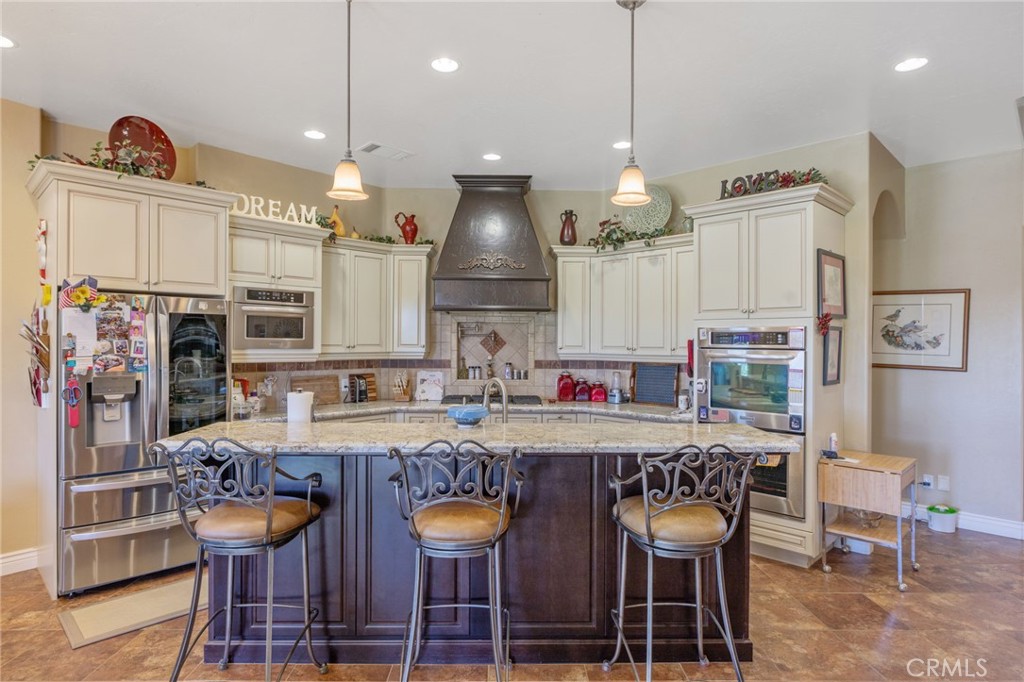 2579 Meadow View Property Photo 18