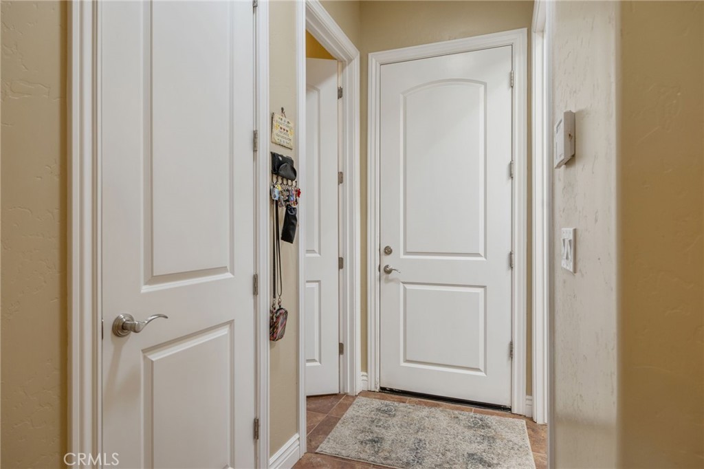 2579 Meadow View Property Photo 24