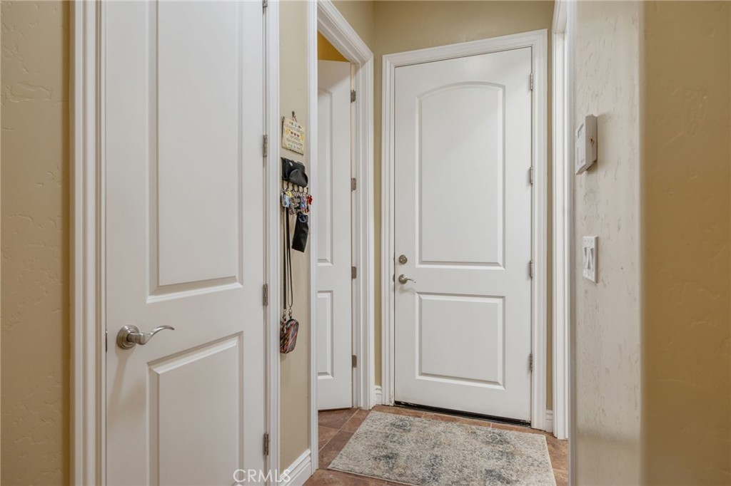 2579 Meadow View Property Photo 24