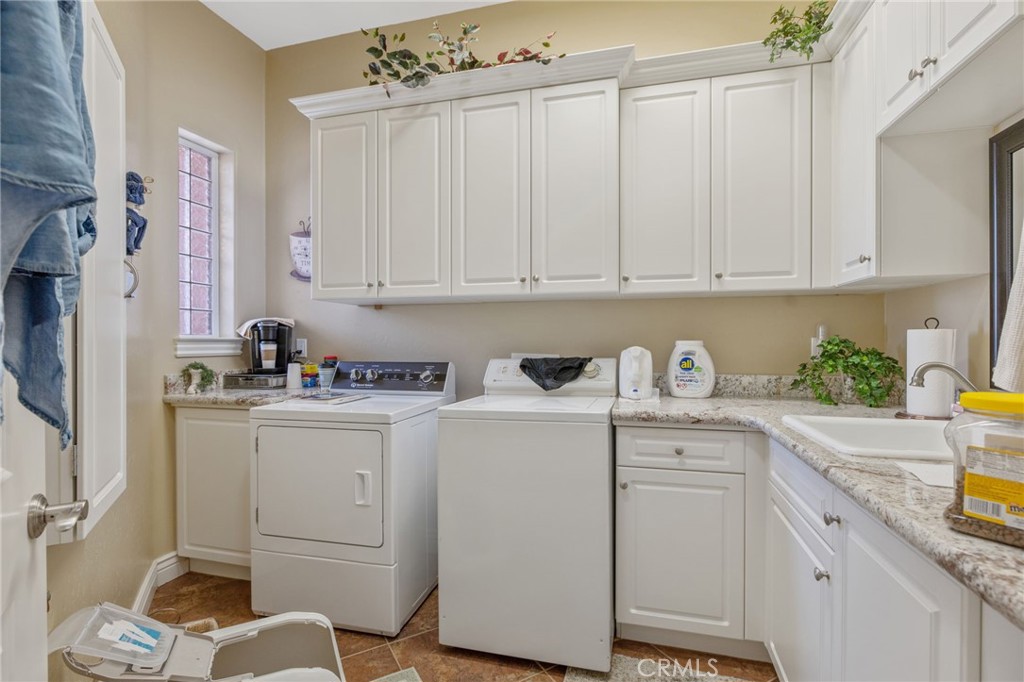2579 Meadow View Property Photo 25