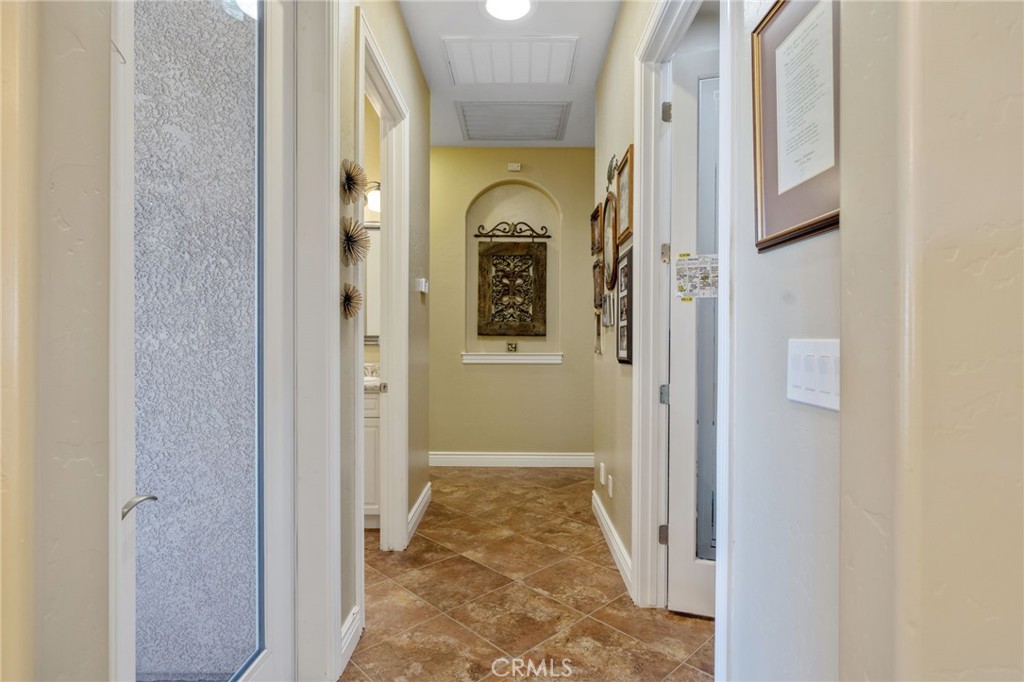 2579 Meadow View Property Photo 27