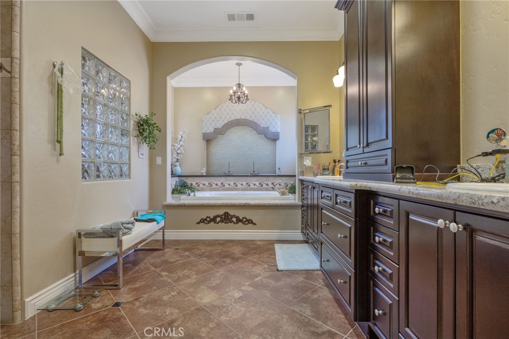 2579 Meadow View Property Photo 48