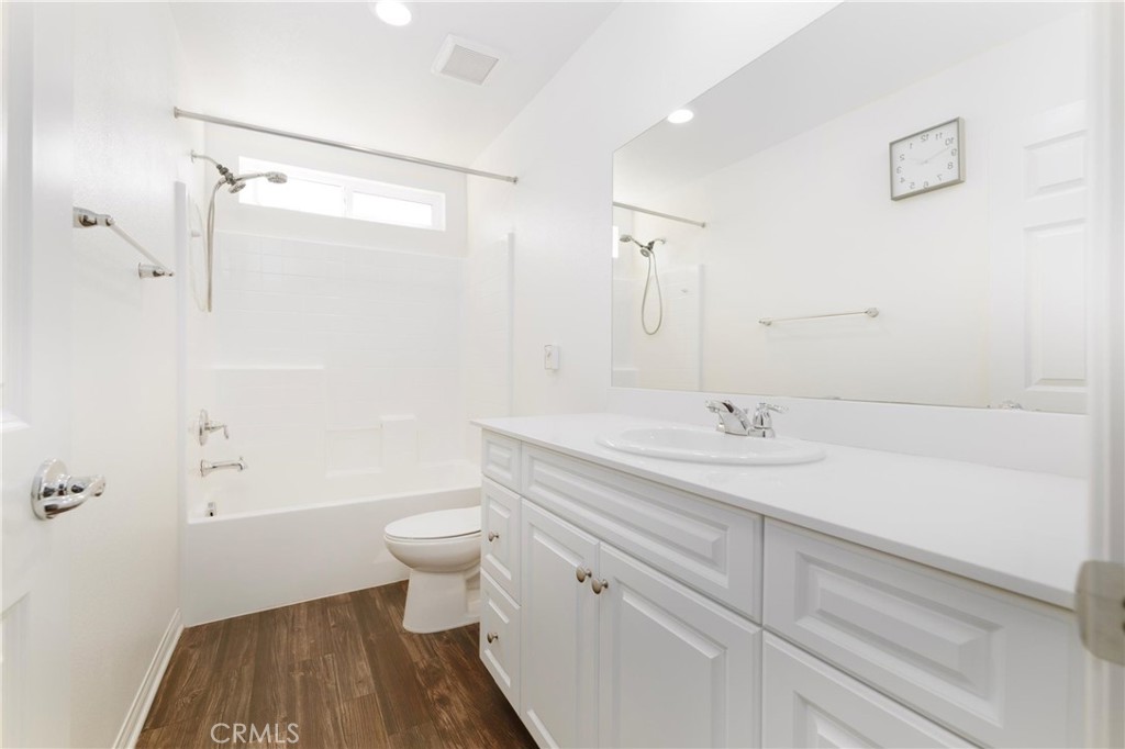 20509 Hazelnut Court Property Photo 21