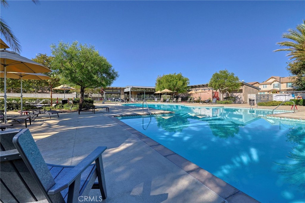 20509 Hazelnut Court Property Photo 28
