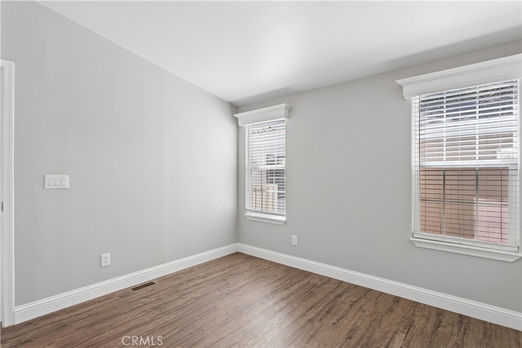 145 South Street B17 Property Photo 17