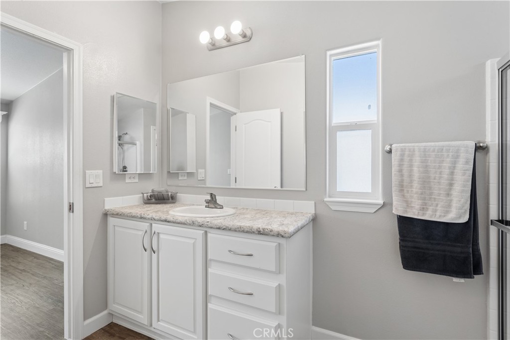 145 South Street B17 Property Photo 21