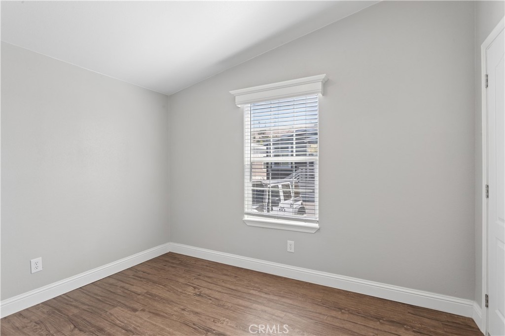 145 South Street B17 Property Photo 25