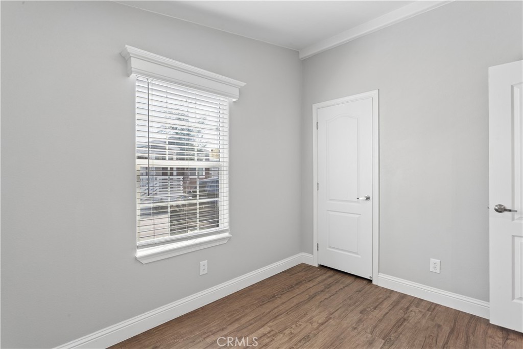 145 South Street B17 Property Photo 26
