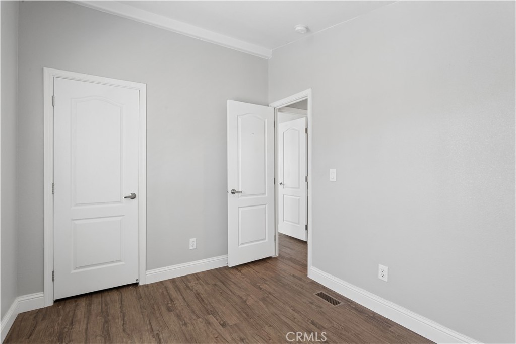 145 South Street B17 Property Photo 27