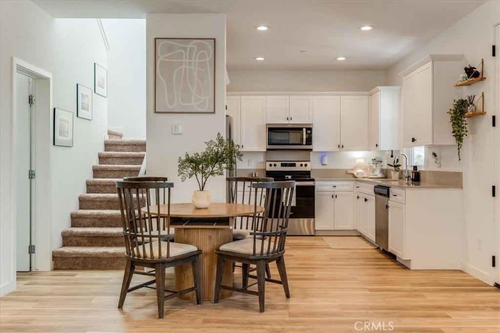 102 Earthwood Property Photo 19