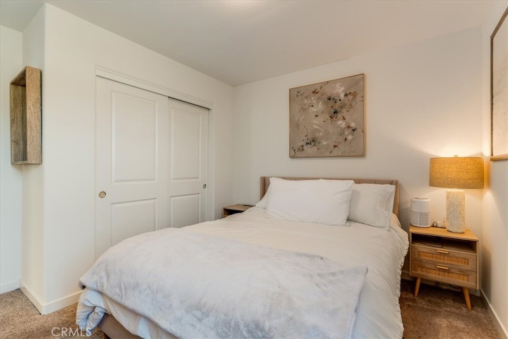 102 Earthwood Property Photo 28