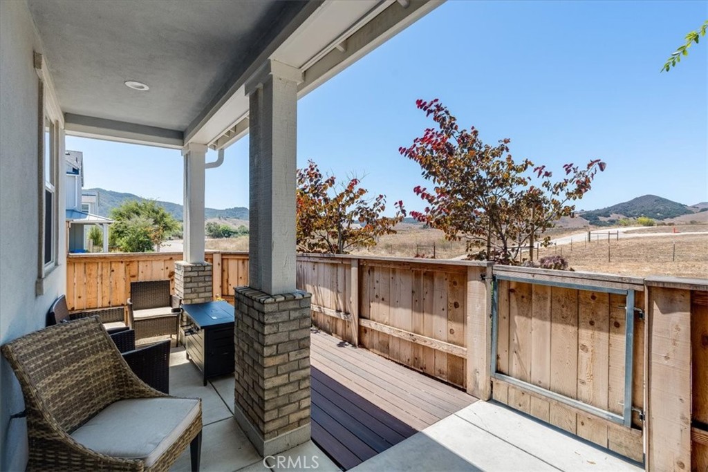 102 Earthwood Property Photo 39