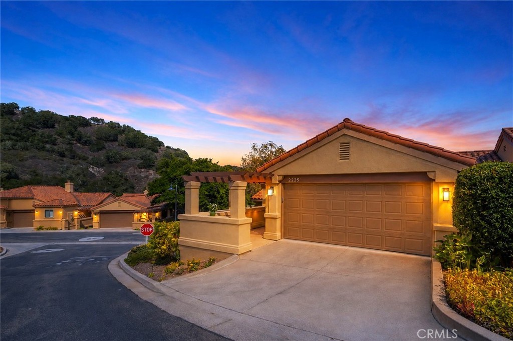 2225 Cranesbill Property Photo