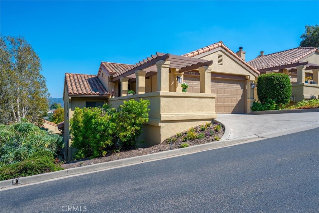 2225 Cranesbill Property Photo 6