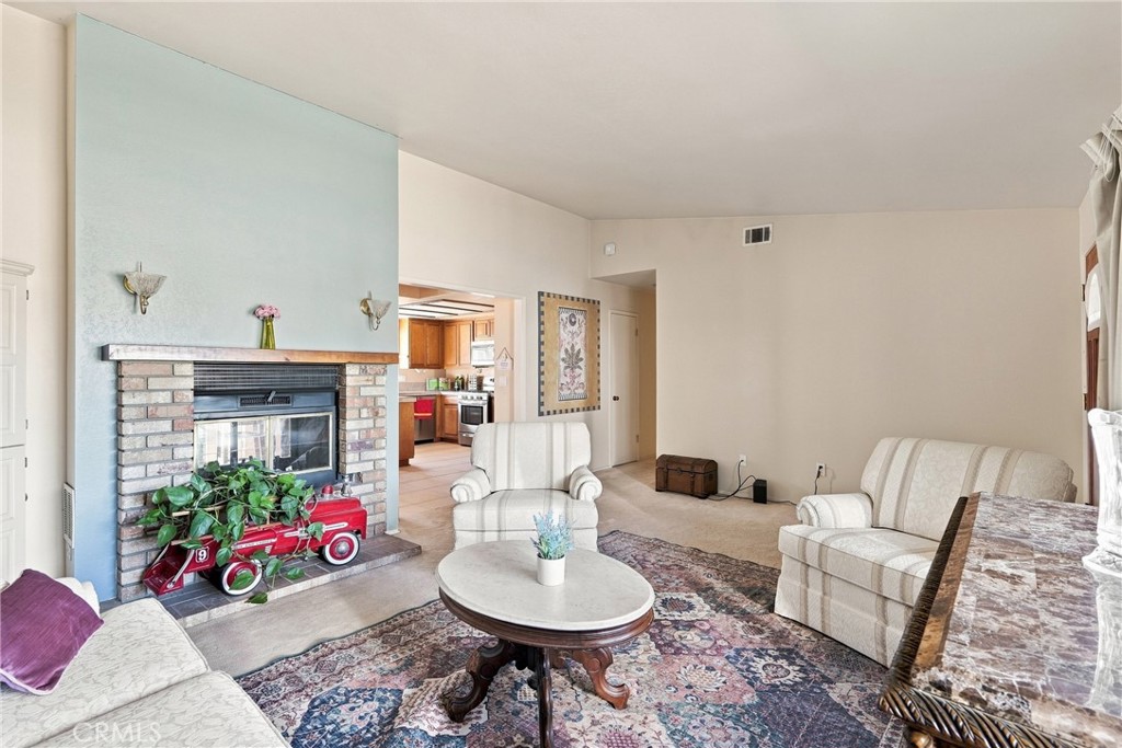 4390 Valley Drive Property Photo 7