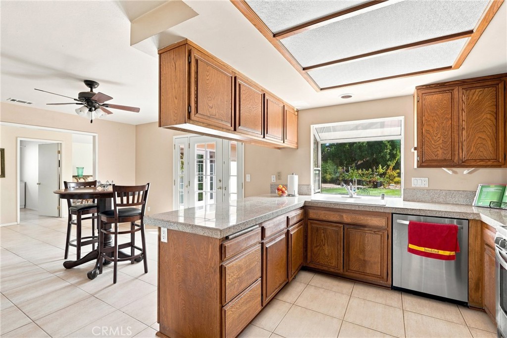 4390 Valley Drive Property Photo 14