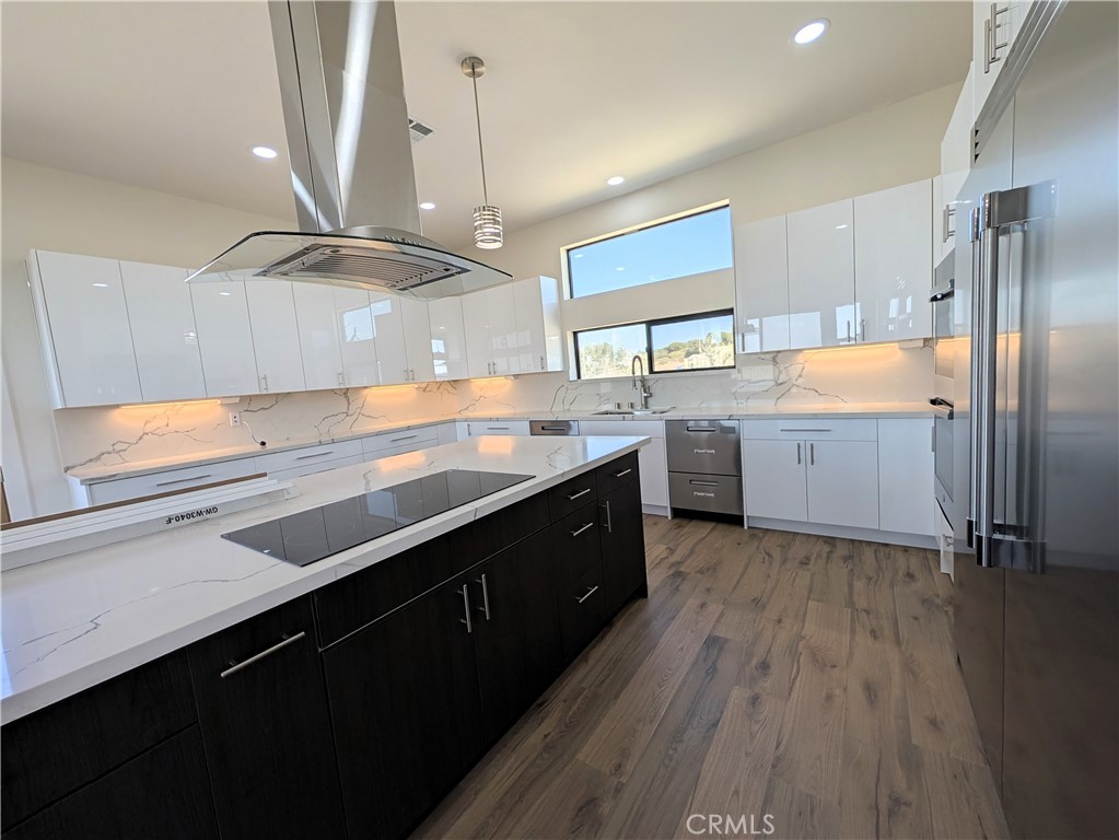 2045 Westhampton Drive Property Photo 7