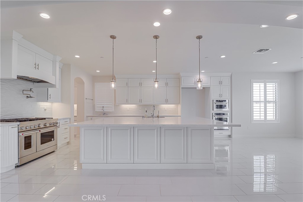 12019 Gazebo Court Property Photo 12
