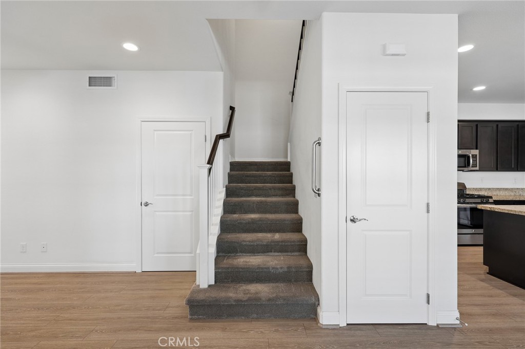 9381 Cielo Azul Court Property Photo 13