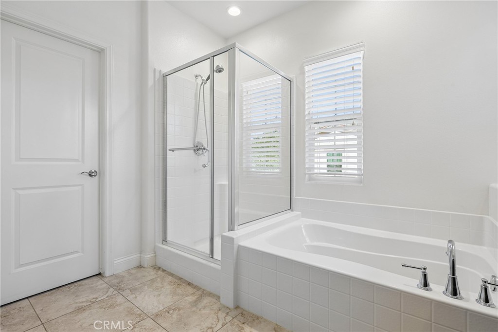 9381 Cielo Azul Court Property Photo 23
