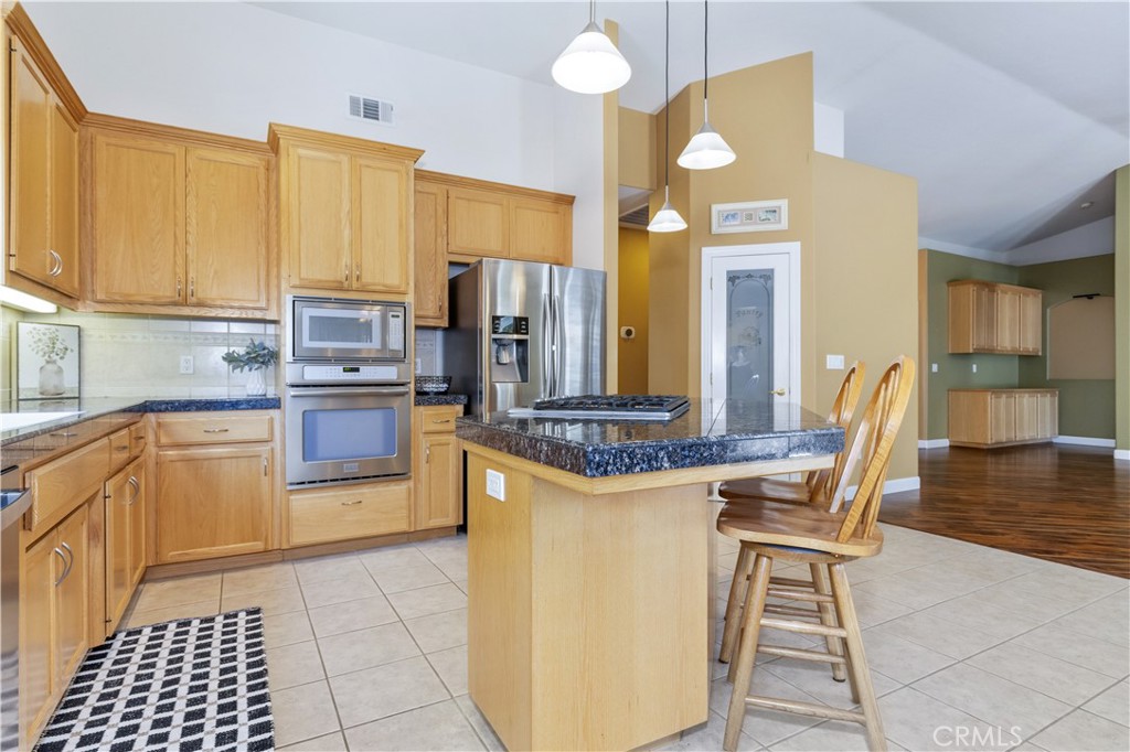 826 Oxen Property Photo 8
