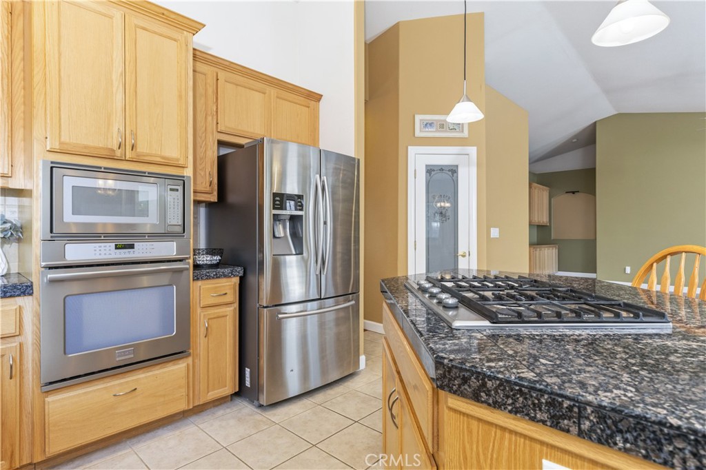 826 Oxen Property Photo 9