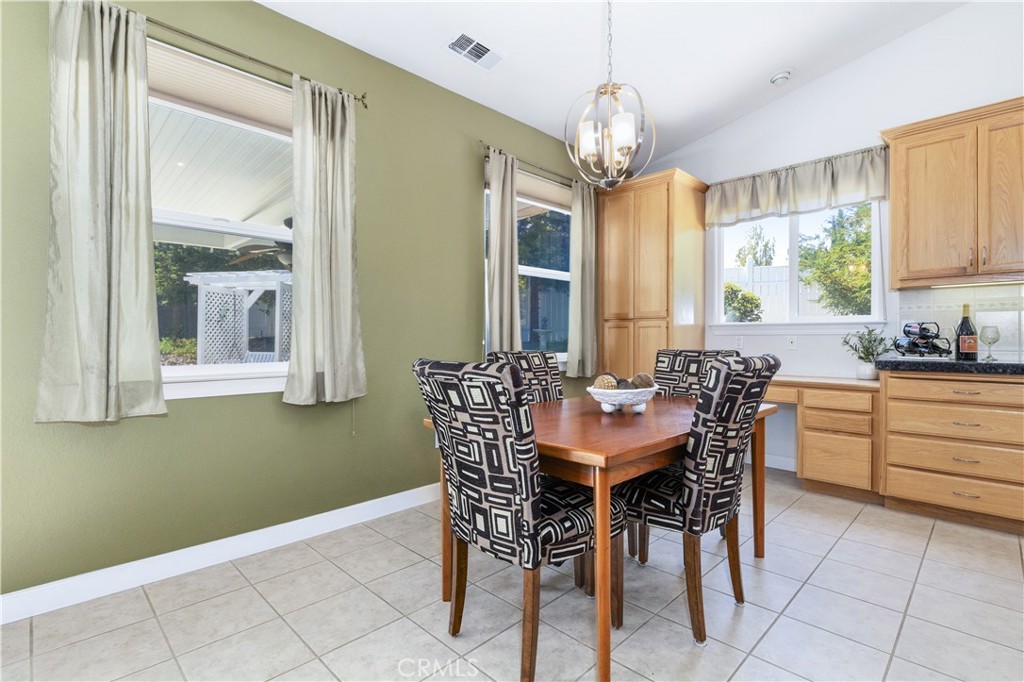826 Oxen Property Photo 11