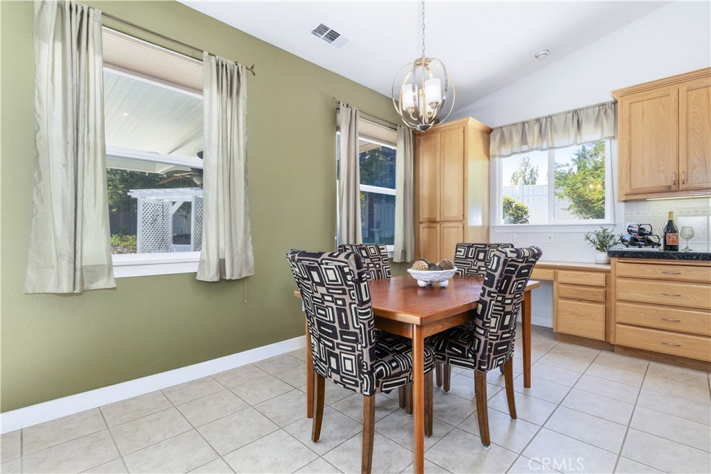 826 Oxen Property Photo 11