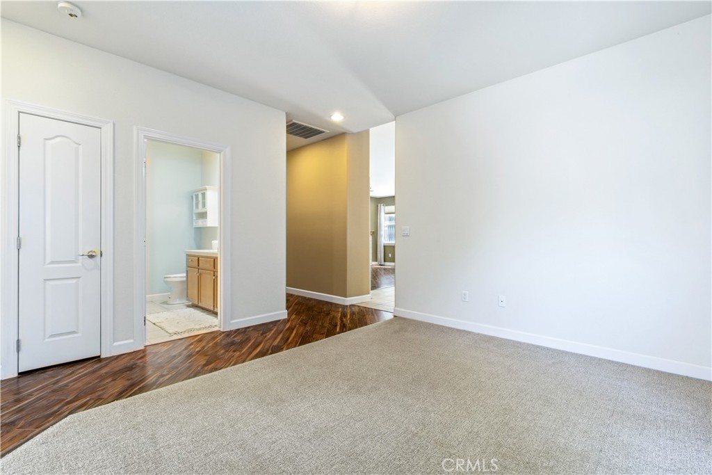 826 Oxen Property Photo 15