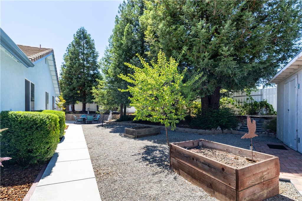 826 Oxen Property Photo 32