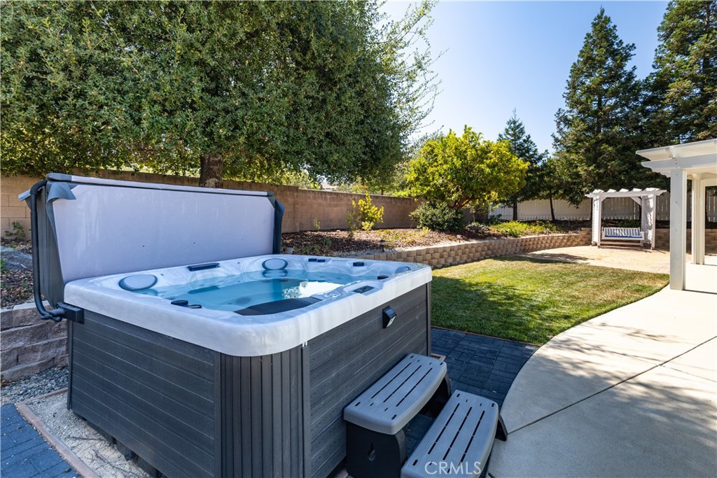 826 Oxen Property Photo 37