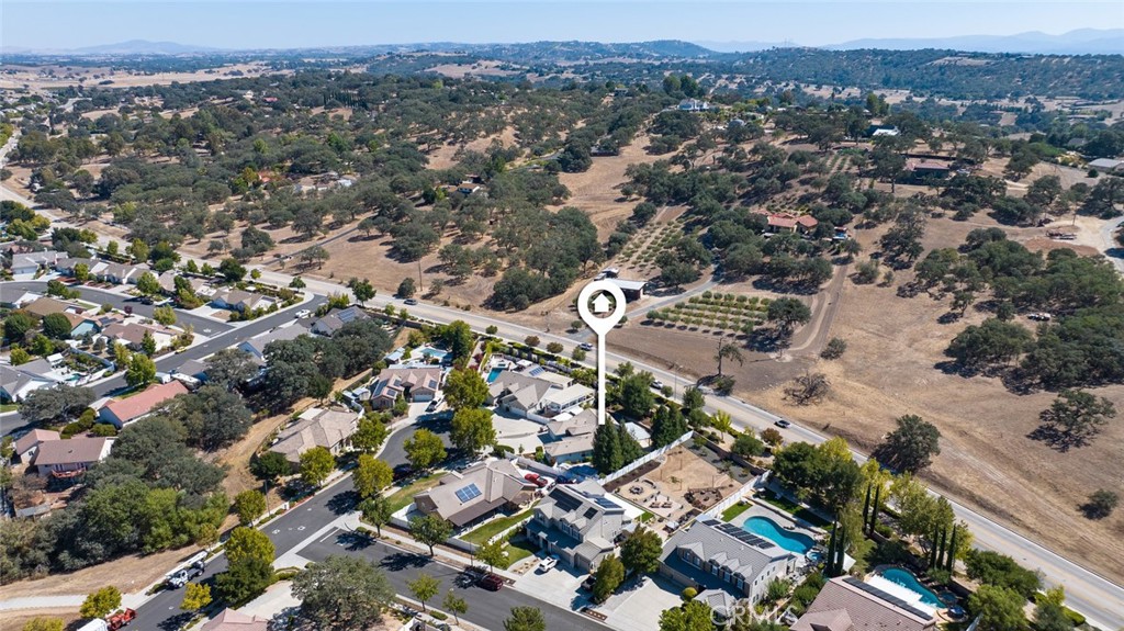826 Oxen Property Photo 39