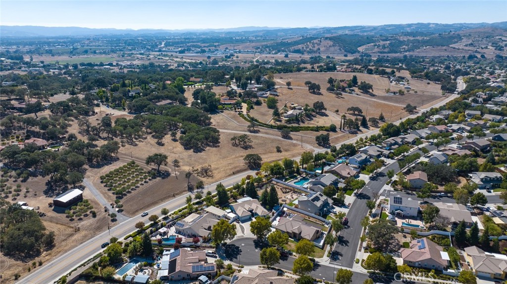 826 Oxen Property Photo 40