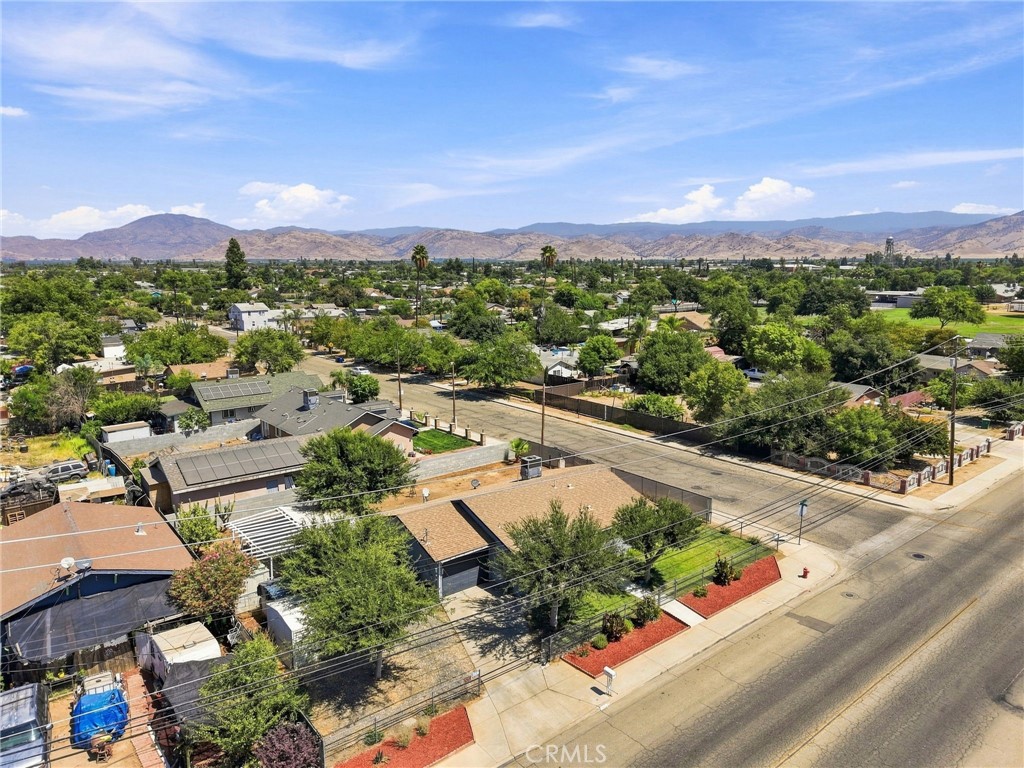 1208 South Property Photo 8
