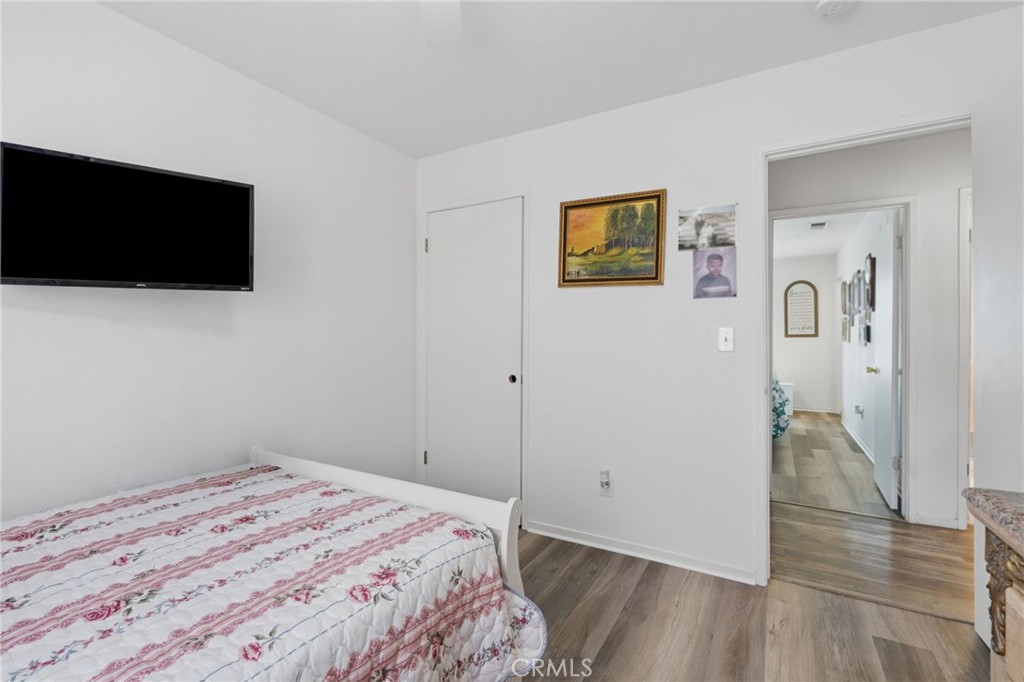 1208 South Property Photo 34