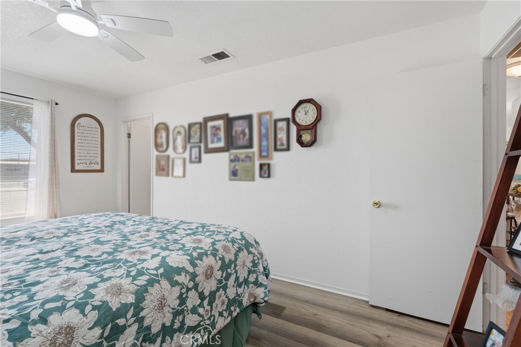 1208 South Property Photo 36