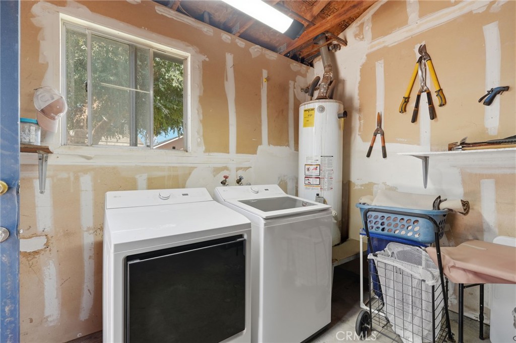 1208 South Property Photo 40