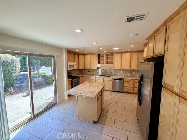 81 Encanto Property Photo 1